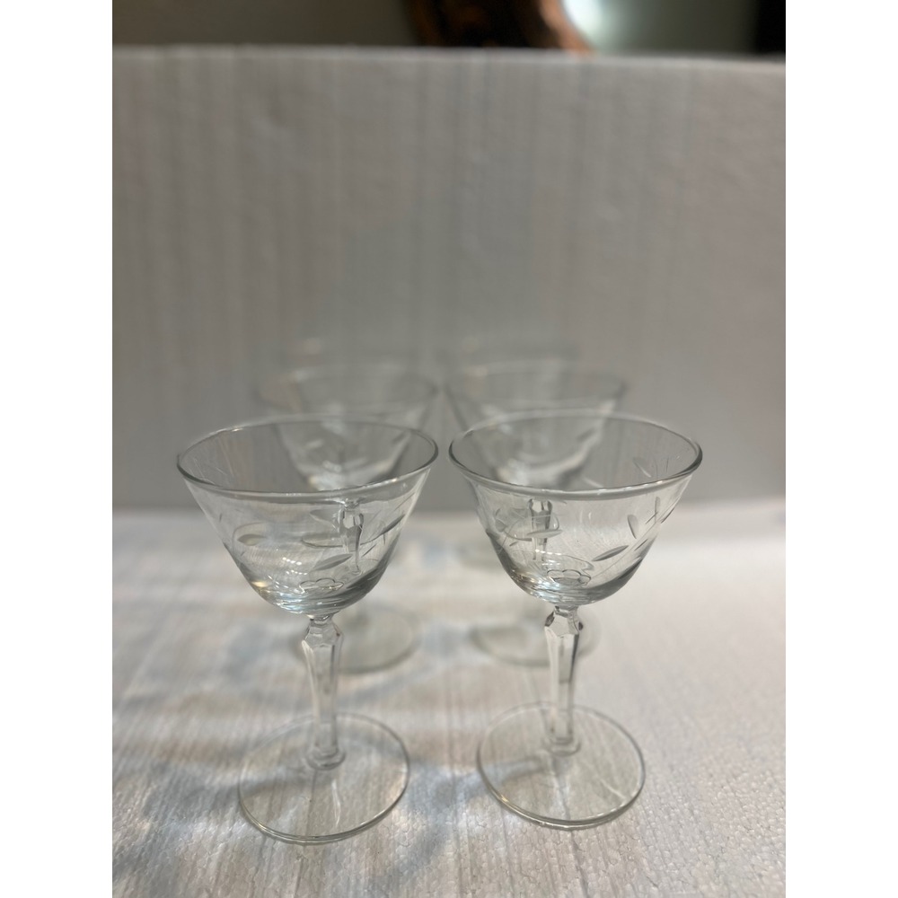Set of 6 Vintage Etched Crystal Cordial‎ Glasses Floral Design